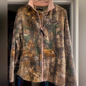 Ladies Like New Realtree Fleece  Zip-up Jacket Size Large Trimmed in light Pink